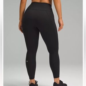 NWOT Wunder Train Contour Fit High-Rise Tight with Pockets 25"